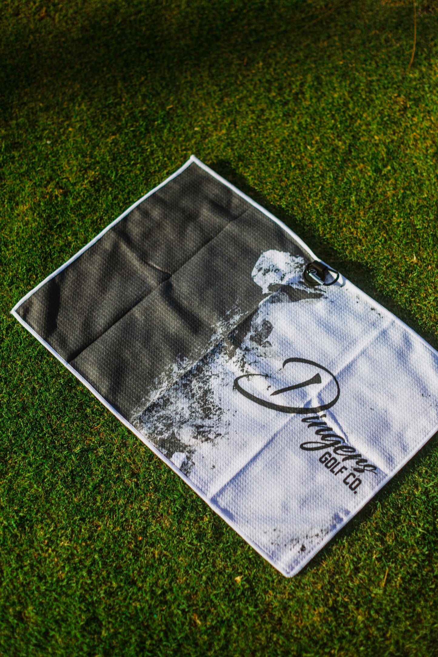 Dingers Magnetic Towel
